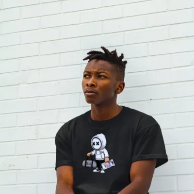 PASS ME THE MONEY BAG TEE